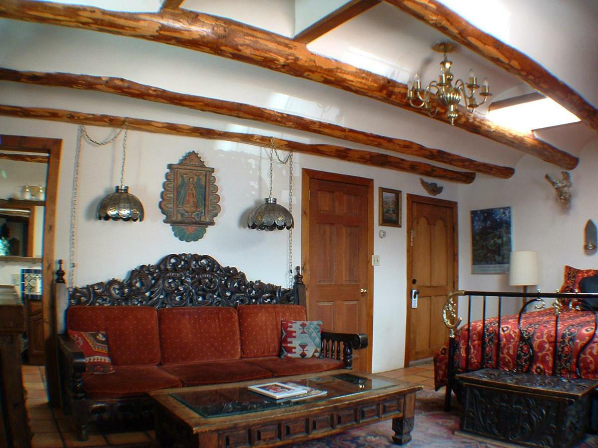 La Dona Luz Inn An Historic B&B Таос Экстерьер фото